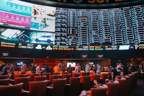 Liv Paggiarino/Las Vegas Review-Journal/TNS