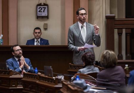 Hector Amezcua/The Sacramento Bee/TNS