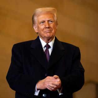 Bang Showbiz / Donald Trump has taken aim at Trevor Noah after the Grammys