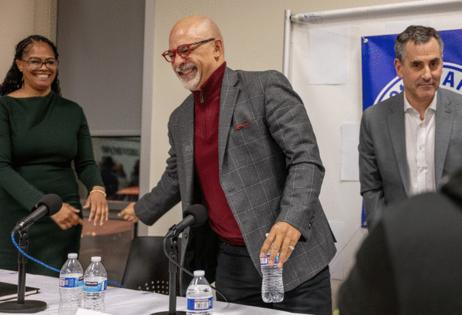 Tom Gralish/The Philadelphia Inquirer/TNS