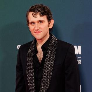 Bang Showbiz / Harry Melling moves further away from Harry Potter with his latest role