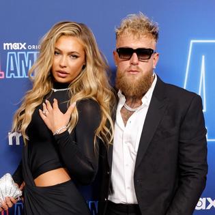 Bang Showbiz / Jake Paul breaks down in tears as his fiancée Jutta Leerdam breaks Winter Olympics record.