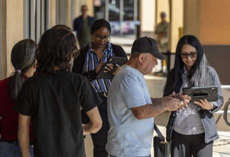 Matias J. Ocner/Miami Herald/TNS