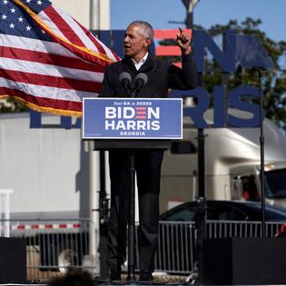 Bang Showbiz / Barack Obama is convinced aliens exist