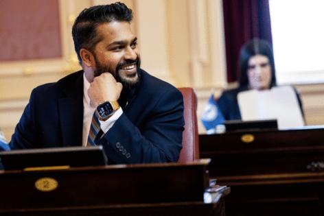 Kendall Warner/The Virginian-Pilot/TNS