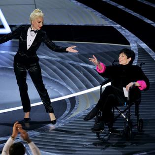 Bang Showbiz / Liza Minnelli's Oscars heartbreak: 'My co-presenter insisted she would not go on stage with me unless I was in a wheelchair'