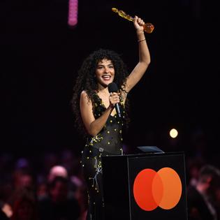 Bang Showbiz / Olivia Dean won two of the biggest prizes at the BRIT Awards