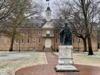 Alex Perry/The Virginian-Pilot/TNS