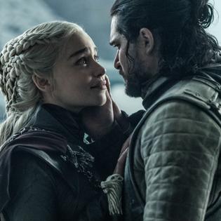 Bang Showbiz / Emilia Clarke and Kit Harington as Daenerys Targaryen and Jon Snow in Game of Thrones
