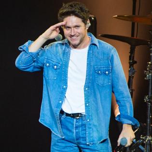 Bang Showbiz / Niall Horan at Country To Country 2023