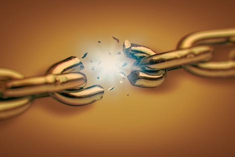Broken chain. Dreamstime/TCA