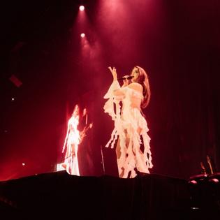 Bang Showbiz / THERA on stage