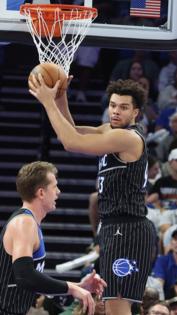 Stephen M. Dowell/Orlando Sentinel/TNS