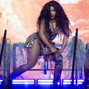 Bang Showbiz / SZA is not a fan of AI