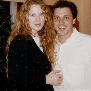 Bang Showbiz / Corey Parker and his wife Angela/ © Instagram.