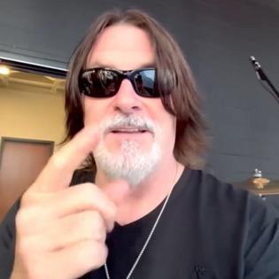 Bang Showbiz / Boston frontman Tommy DeCarlo has died aged 60