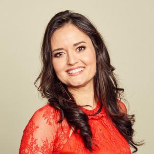 Bang Showbiz / Danica McKellar reveals how she really felt eating her placenta.