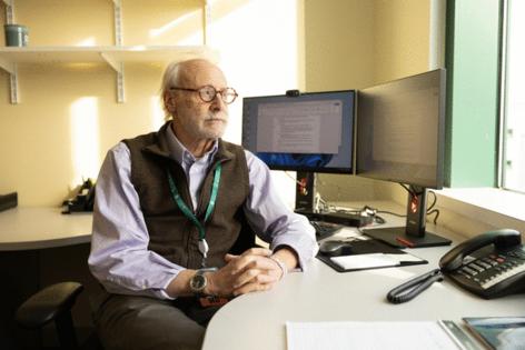 (Rob Strong for KFF Health News)/KFF Health News)/TNS