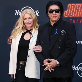 Bang Showbiz / Shannon Tweed and her husband Gene Simmons