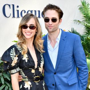 Bang Showbiz / Robert Pattinson appears to have hinted he secretly married Suki Waterhouse