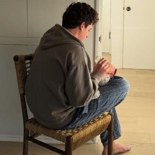 Bang Showbiz / Charlie Puth and his child/ © Instagram.