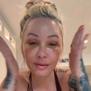 Bang Showbiz / Bunnie Xo / © Instagram