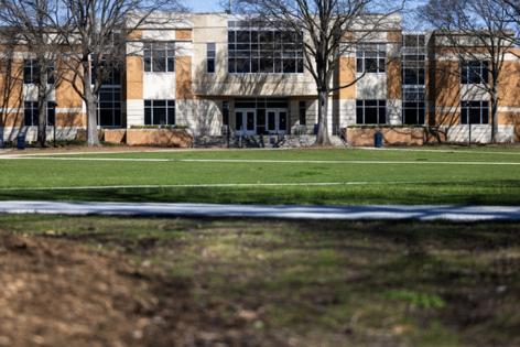 Kendall Warner/The Virginian-Pilot/The Virginian-Pilot/TNS