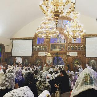 Coptic Easter liturgy, East Brunswick, N.J., April 2017. Candace Lukasik, CC BY-SA