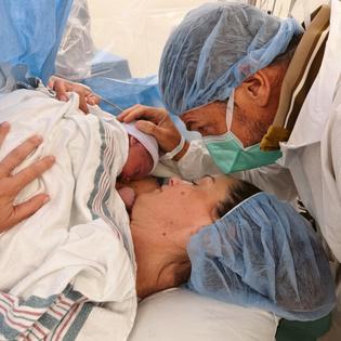 Bang Showbiz / Kelly McKee Zajfen gives birth / © Instagram