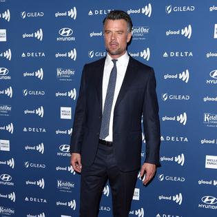 Bang Showbiz / Josh Duhamel won't share his political opinions
