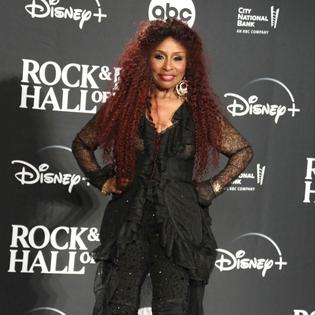 Bang Showbiz / Chaka Khan hits out at modern pop stars