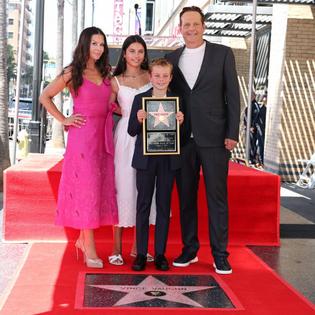 Bang Showbiz / Vince Vaughn with Kyla Weber, Locklyn and Vernon
