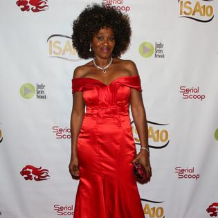 Bang Showbiz / Dee Freeman has died after a 'brave and fearless' battle with lung cancer