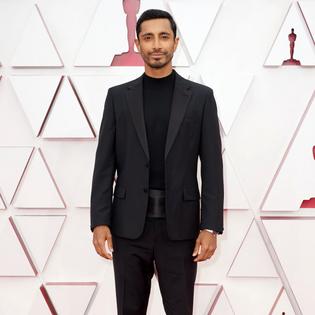 Bang Showbiz / Riz Ahmed felt like an outsider