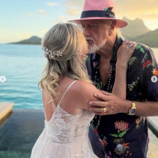 Bang Showbiz / Mick Fleetwood and Elizabeth Jordan marry / Credit: Instagram