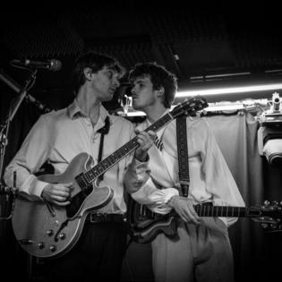 Bang Showbiz / Cruz Beckham and The Breakers star in Waste Your Pain music video