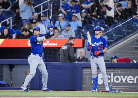 Mark Blinch/Getty Images North America/TNS