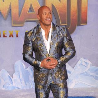 Bang Showbiz / Dwayne Johnson pays tribute to Robin Williams as title of Jumanji 4 is revealed