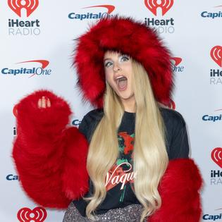 Bang Showbiz / Meghan Trainor received an apology from Ashley Tisdale