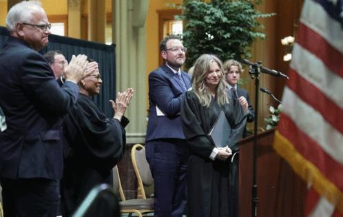 Glen Stubbe, Minnesota Star Tribune/Minnesota Star Tribune/TNS