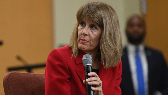 Kenneth K. Lam/Baltimore Sun/TNS