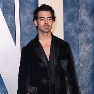 Bang Showbiz / Singer Joe Jonas