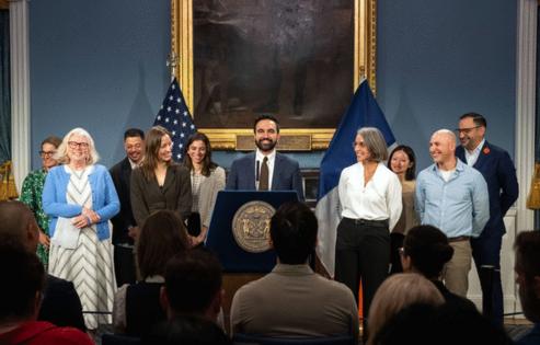 Ed Reed/Mayoral Photography Office/TNS