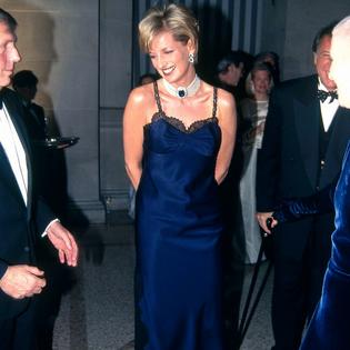 Bang Showbiz / The 'controversial' story behind Princess Diana's engagement ring has been revealed