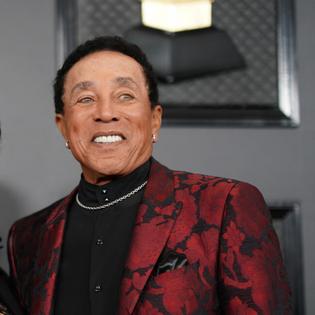 Bang Showbiz / Smokey Robinson's defamation claim has been dismissed