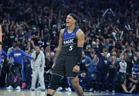 Stephen M. Dowell/Orlando Sentinel/TNS