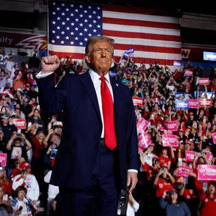 Bang Showbiz / President Donald Trump thinks he has a dangerous job