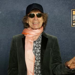 Bang Showbiz / Sir Mick Jagger allegedly almost died after taking heroin