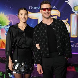 Bang Showbiz / Jessica Biel has reportedly slapped Justin Timberlake with a warning she will leave him if his behaviour does not change