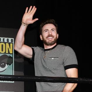 Bang Showbiz / Chris Evans is stepping in for Josh Brolin in a star-studded crime thriller